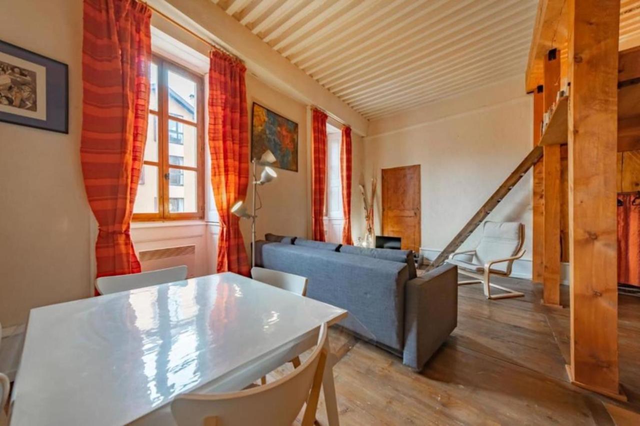 Apartment Classified 2 Stars In The Heart Of The Historic Center Of Annecy Buitenkant foto