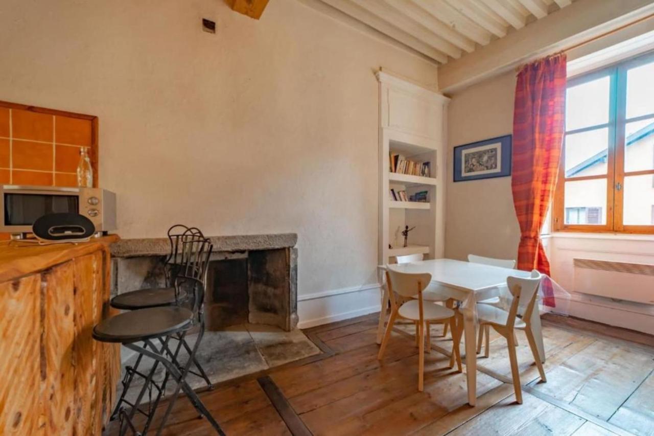 Apartment Classified 2 Stars In The Heart Of The Historic Center Of Annecy Buitenkant foto